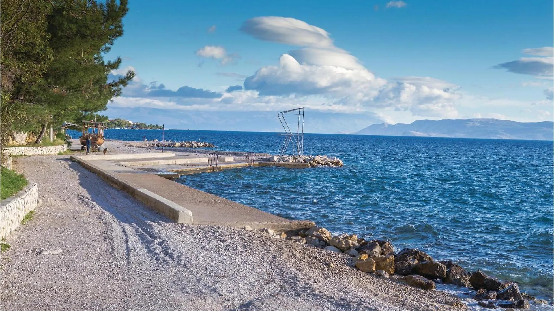 Amazing Home In Crikvenica With Wifi Dramalj Holiday home